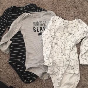 Set of 3 Carter’s bodysuits